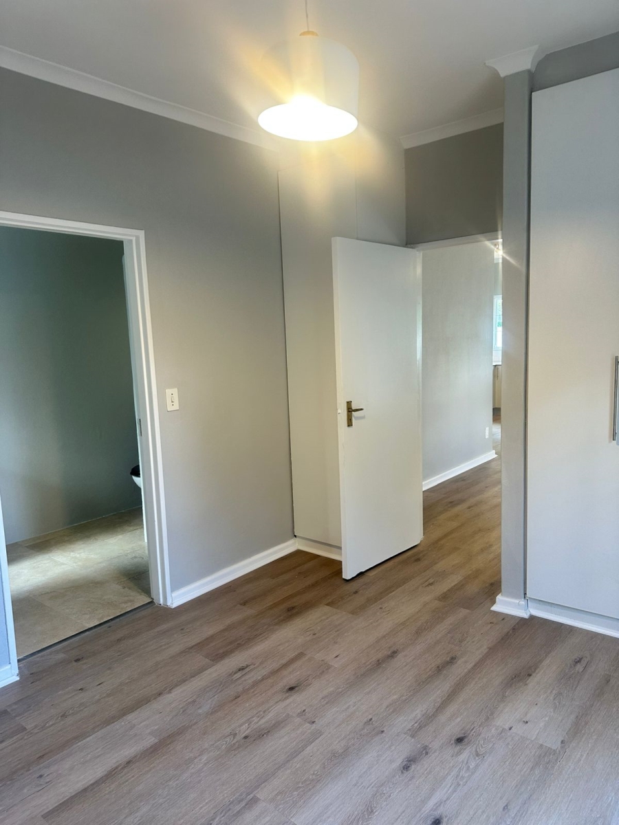 To Let 1 Bedroom Property for Rent in Harfield Village Western Cape